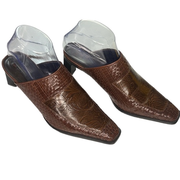 Art Effects Leather Mules - Picture 1 of 8